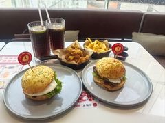 -必胜客(华南摩尔店)