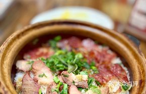 Cantonese腊味拼叉烧饭