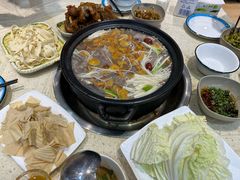 -九寨特色牦牛肉汤锅 羊肉汤锅