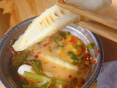 -黑竹沟新场牛肉火锅