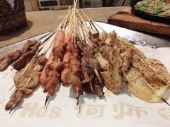 -何师烧烤·香辣蟹·川菜·30年老品牌(太古里旗舰店)