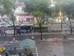 景观位-汉堡王(天一广场店)