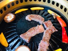 -炼火烤肉店