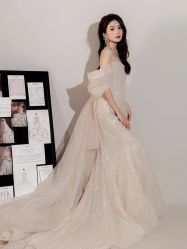 -Lady  Jane高端婚纱礼服馆