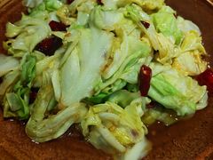 手撕圆白菜-懒人盐府人家·自贡大麻鱼(安贞店)