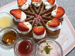 -Dazzling Cafe 蜜糖吐司专卖店