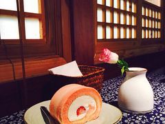 草莓卷-瑭风赏阁