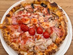 -城市大道红炉披萨烘焙坊