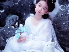 -九月鹰飞汉服摄影工作室