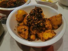 -渝是乎酸菜鱼·川渝小炒(新世界百货望京店)