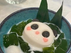 -孔雀云贵川·融合菜(长宁来福士店)