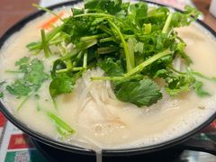 浓汤鱼汁小锅米线-肥汁米蘭香港米线(宁波路总店)