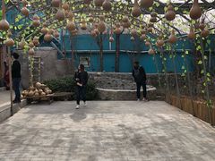 -百里峡七彩艺术小镇
