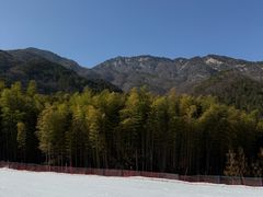 -大别山南武当滑雪场