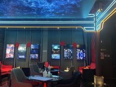 -屋有岛沉浸游戏旗舰店(中山公园店)