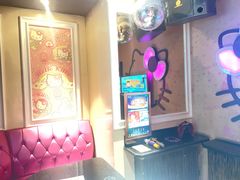 -依呀呀ktv烧烤小串(中山西路店)