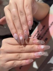 -丽心自助美甲美睫