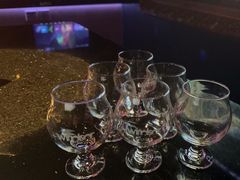 -温莎KTV(珠江路店)