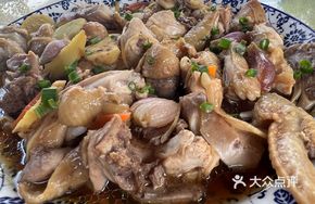 Lotus Leaf Steamed Free-range Chicken
