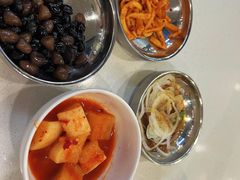 -艺林烤肉城(光明店)