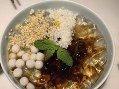 -绿茶餐厅(成都大悦城店)