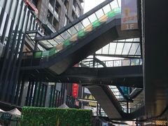 -江燕路万科里