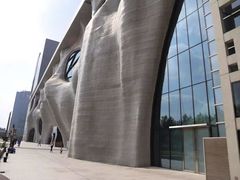 -证大喜玛拉雅中心