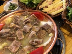 -阿婆情腊排骨火锅(金虹路店)