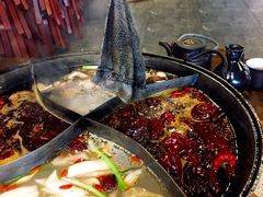 -白乐天毛肚火锅馆(南滨路店)