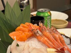 -牛YO寿喜烧·铁板烧和牛火锅自助(市府恒隆店)