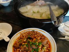 -鸿恩陶然大观园
