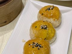 蜜汁叉烧酥-兴悦酒家(环市东路店)