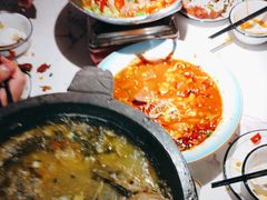 -小凤庭·地道湖北菜武昌鱼·藕汤(38年黄鹤楼店)