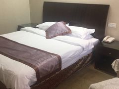 -江苏保险大厦宾馆(南京新街口德基广场店)