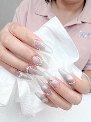 -UU·NAIL美甲美睫專門店