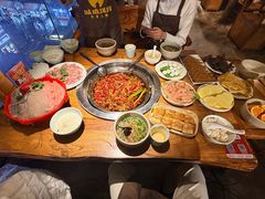 -城墙拐拐火锅(三峡广场黑金冠店)