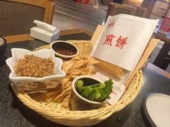 -鲁菜根·泰安菜(万达店)