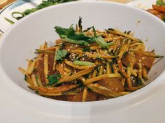 -百姓村东北菜馆(海棠湾店)