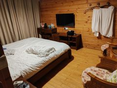 -宁波余姚老柿林山居度假村