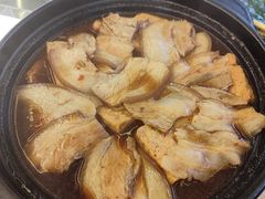 卤肉烩熊掌豆腐-月圆霖特色农家乐