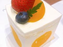 -罗森尼娜(德思勤店)