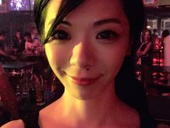 -好莱坞酒吧