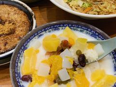 水果牛奶八宝饭-万香姜汁(引泉路店)