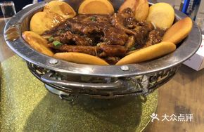 小黄鱼贴玉米饼子