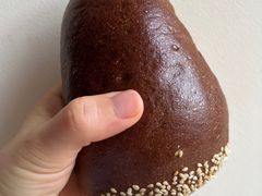 南瓜栗子包-Dough&Joe团憩(瑞虹天地月亮湾店)