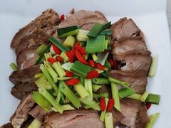 -墨脱石锅椰子鸡•香草鸭•东山羊(大东海店)