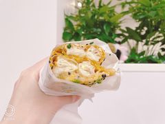 招牌鸡蛋饼-卞姐蛋饼(陕西南路店)
