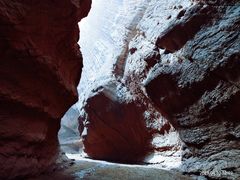 -天山神秘大峡谷