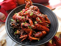 -巴厘龙虾·榜首油焖大虾(音乐学院·沿江酒馆店)