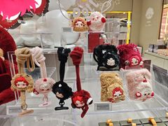 -泡泡玛特POPMART(蓝色港湾店)
